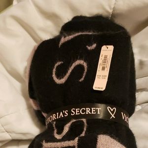 Victoria secret blanket